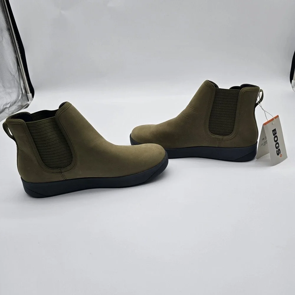 Bogs Kicker Womens Chelsea Boots Sz 9.5 Olive Leather Round Toe Ankle Pull On